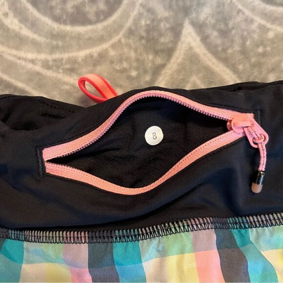 Lululemon Wee Wheezy plaid speed short - Picture 4 of 4